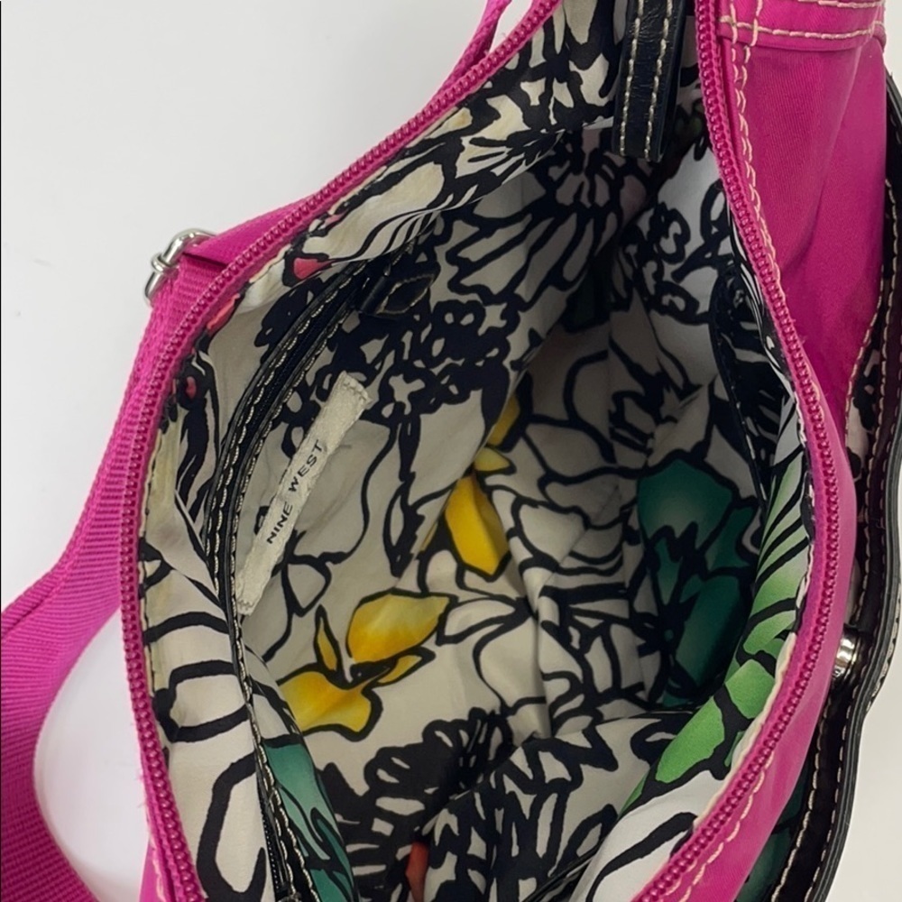 NINE WEST CROSSBODY HOT PINK - Picture 9 of 16